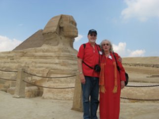 Egypt-GizaPlateau-MarkAndreaPinkham-Sphinx.jpg (13099 bytes)